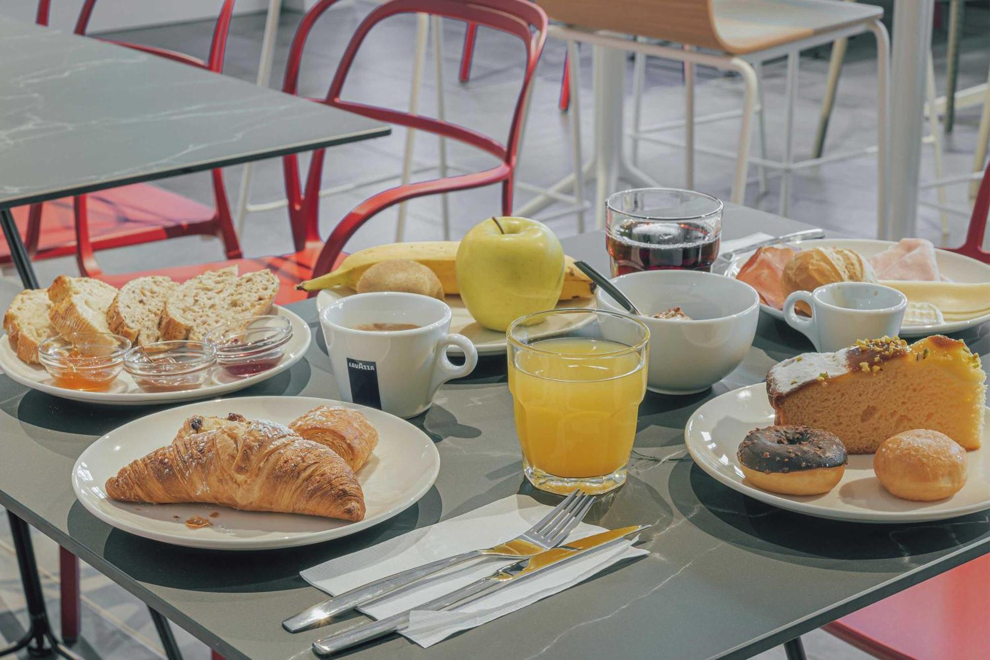 B&B Hotel Prato City Center מראה חיצוני תמונה